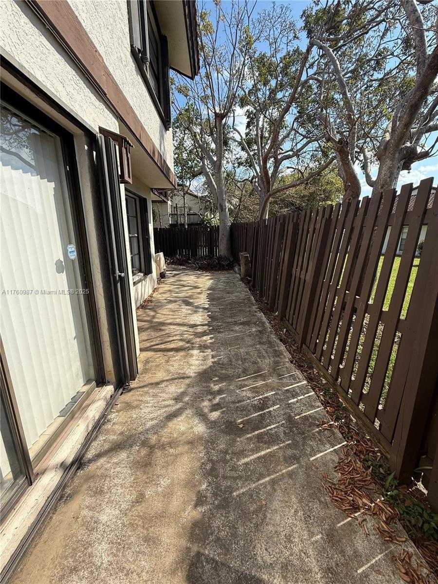 Small Image of 11332 SOUTH WEST 133RD CT #56-2, Miami Number 25
