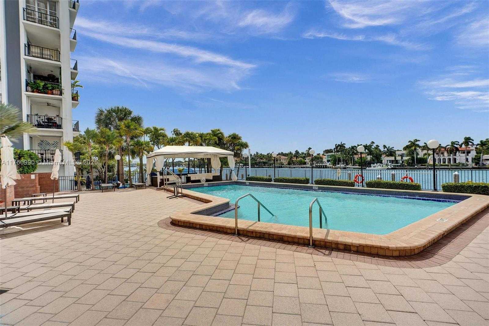 Small Image of 5660 COLLINS AVE #9B, Miami Beach Number 59