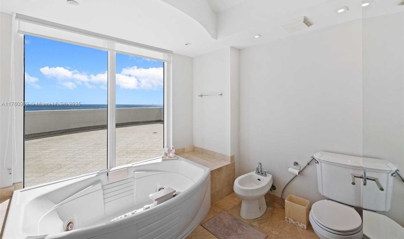 Small Image of 19111 COLLINS AVE #504, Sunny Isles Beach Number 17