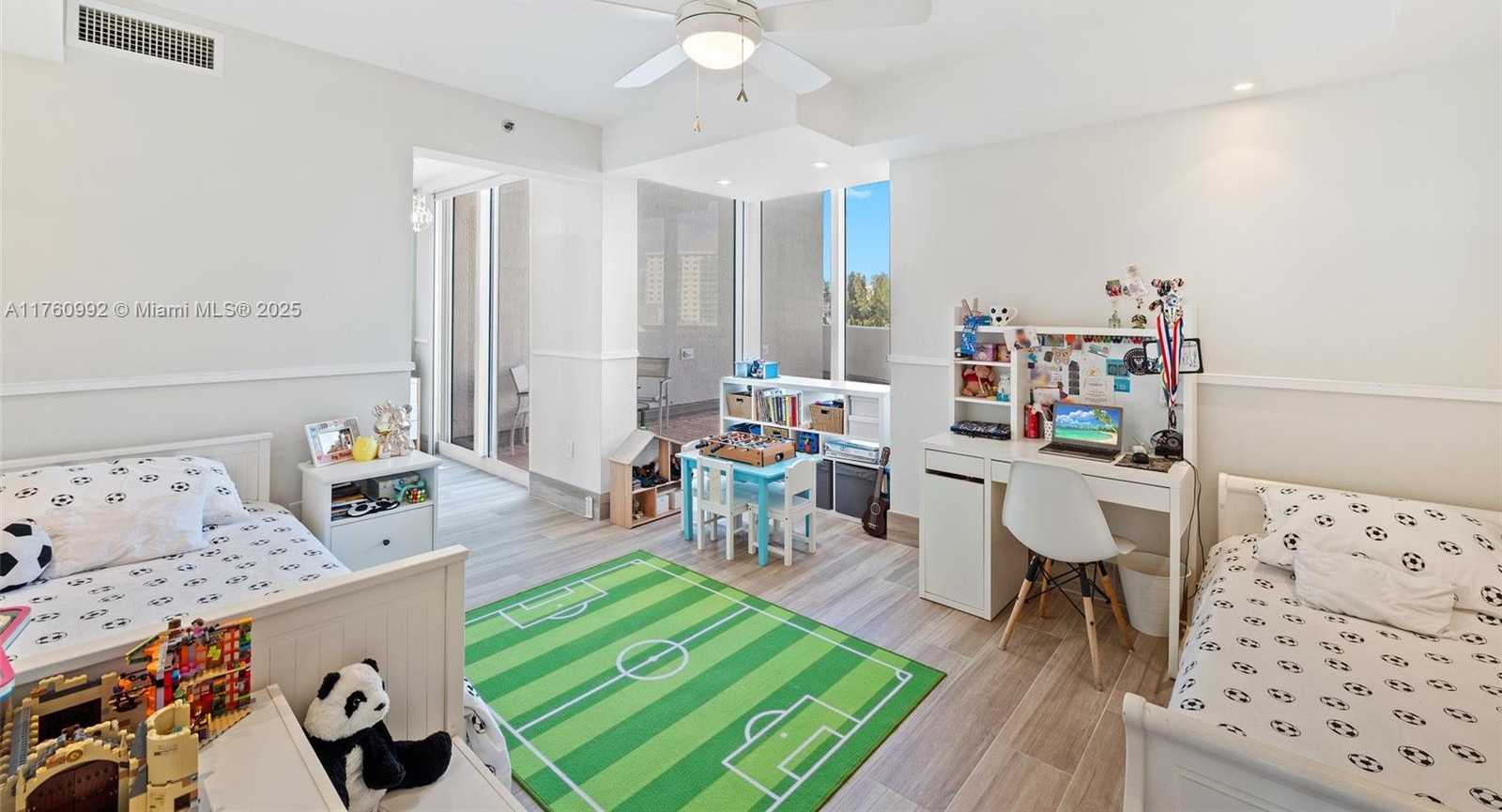 Small Image of 19111 COLLINS AVE #504, Sunny Isles Beach Number 21
