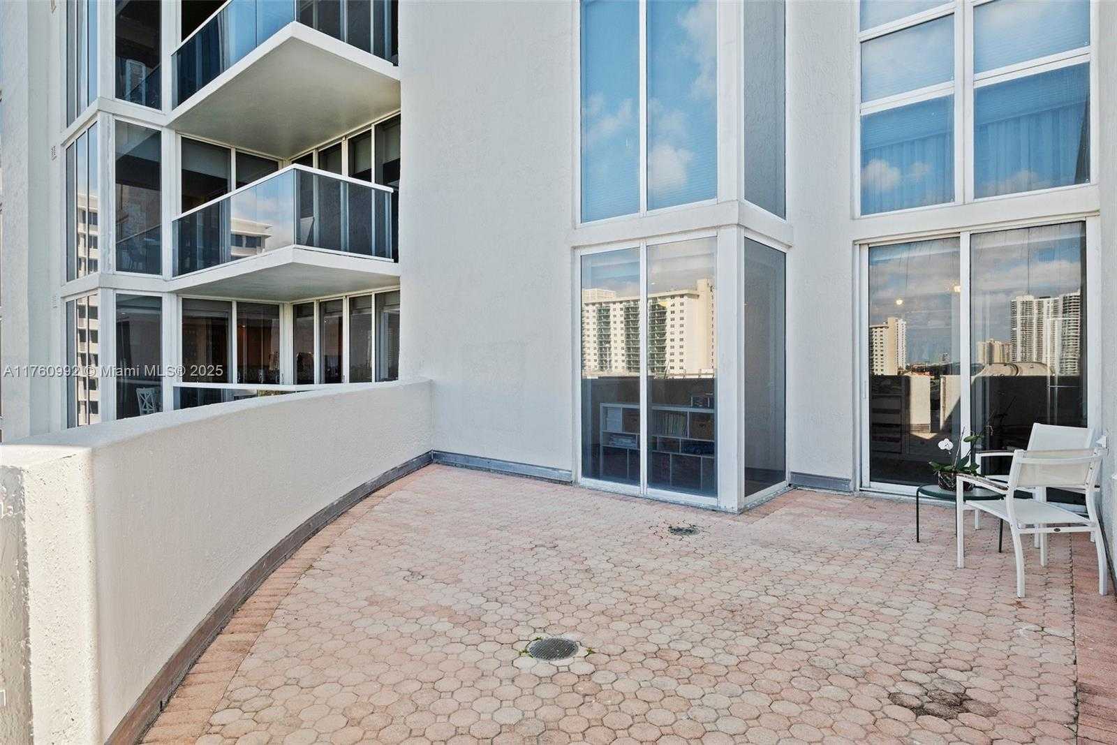 Small Image of 19111 COLLINS AVE #504, Sunny Isles Beach Number 23