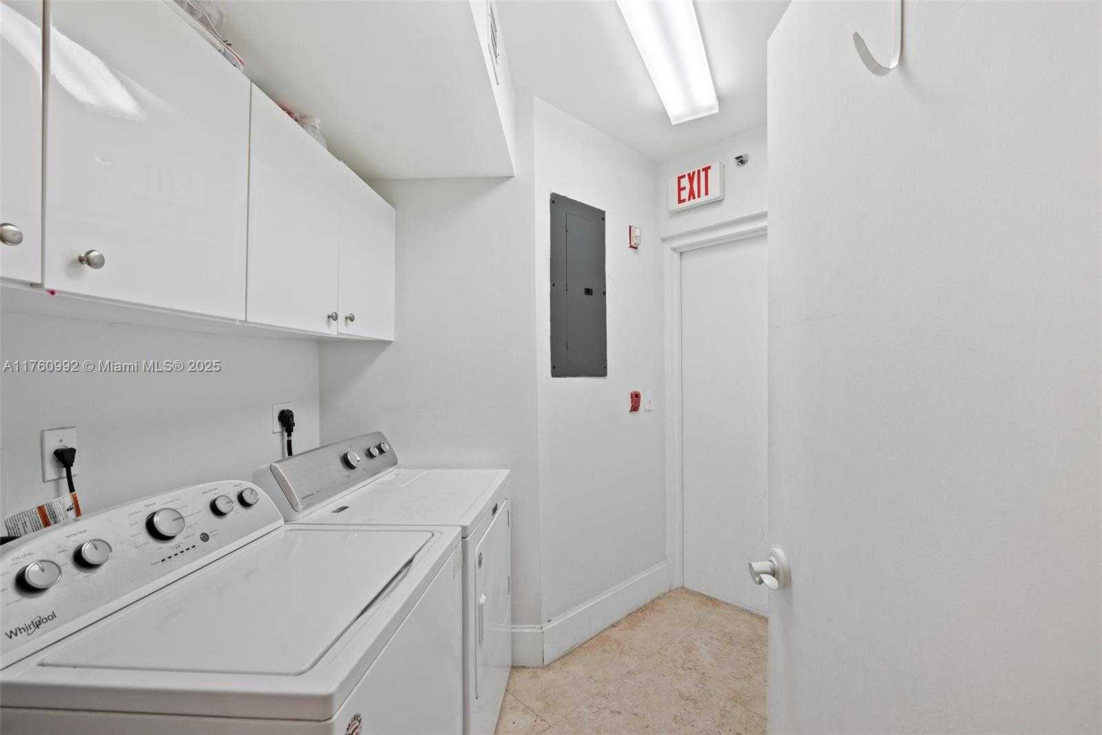 Small Image of 19111 COLLINS AVE #504, Sunny Isles Beach Number 25