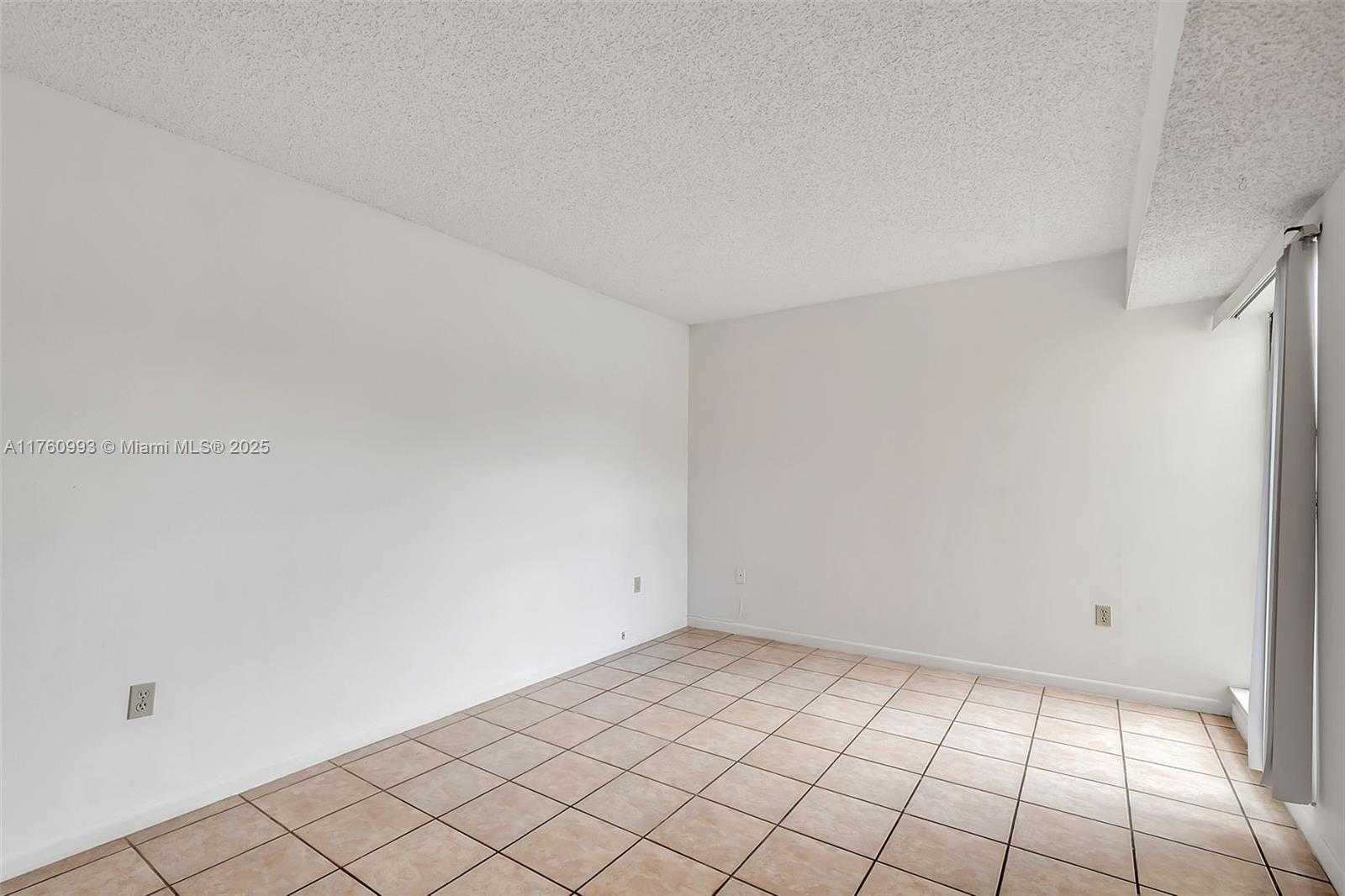Small Image of 8800 SOUTH WEST 123 CT #J204, Miami Number 18