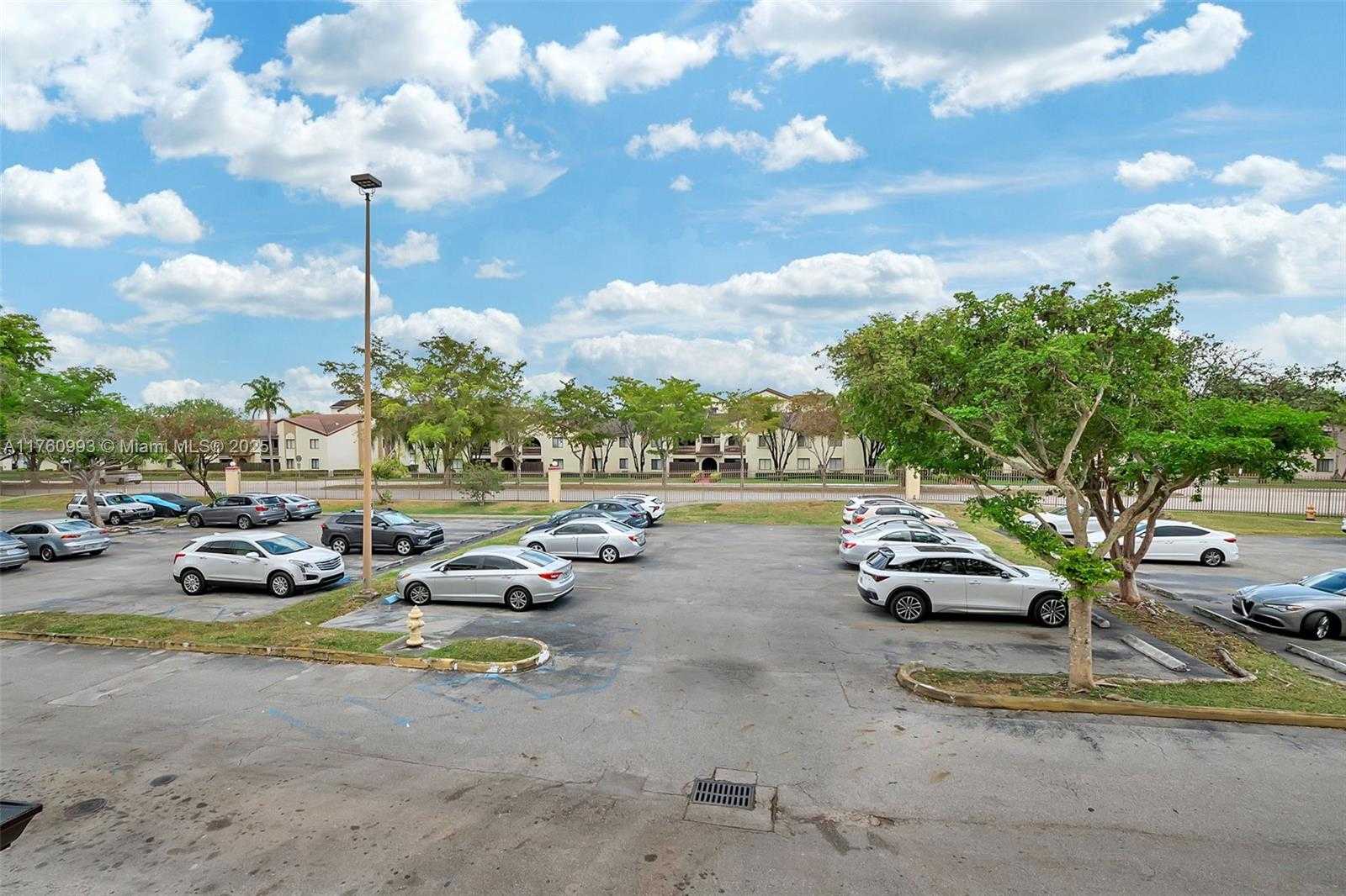 Small Image of 8800 SOUTH WEST 123 CT #J204, Miami Number 43