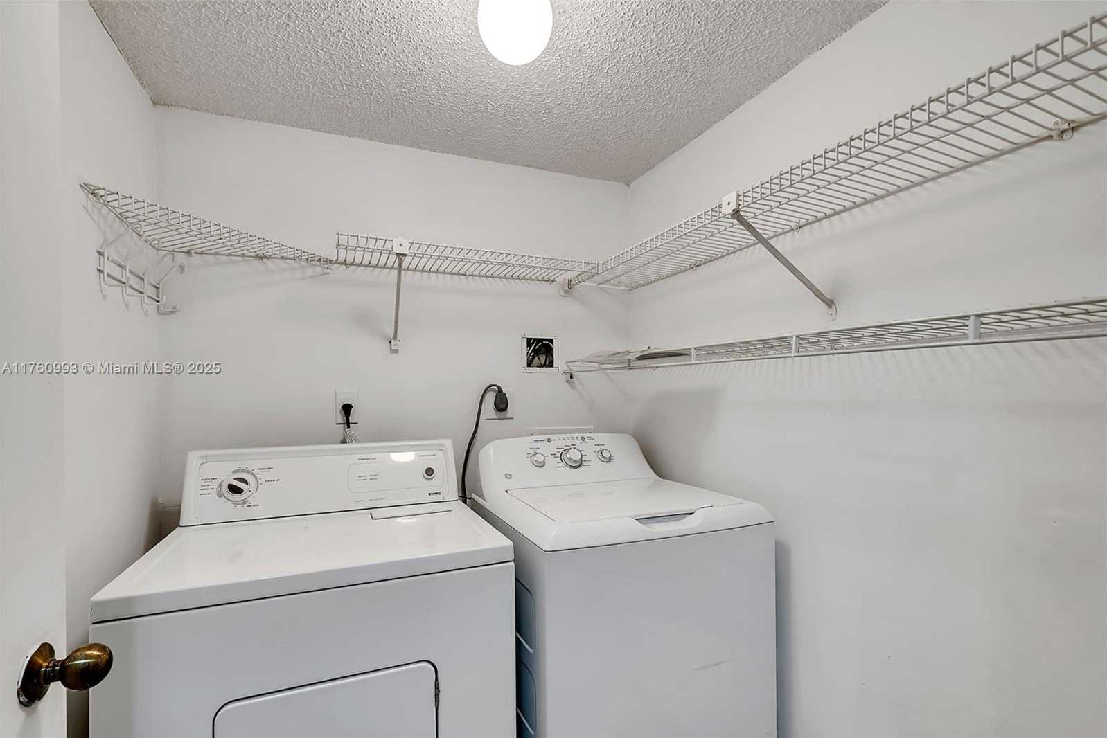 Small Image of 8800 SOUTH WEST 123 CT #J204, Miami Number 5