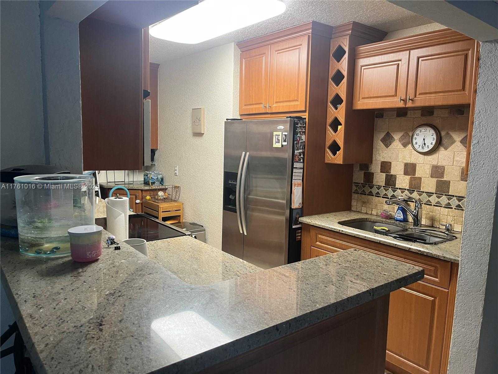 Small Image of 7215 SOUTH WEST 94TH PL #H7, Miami Number 6