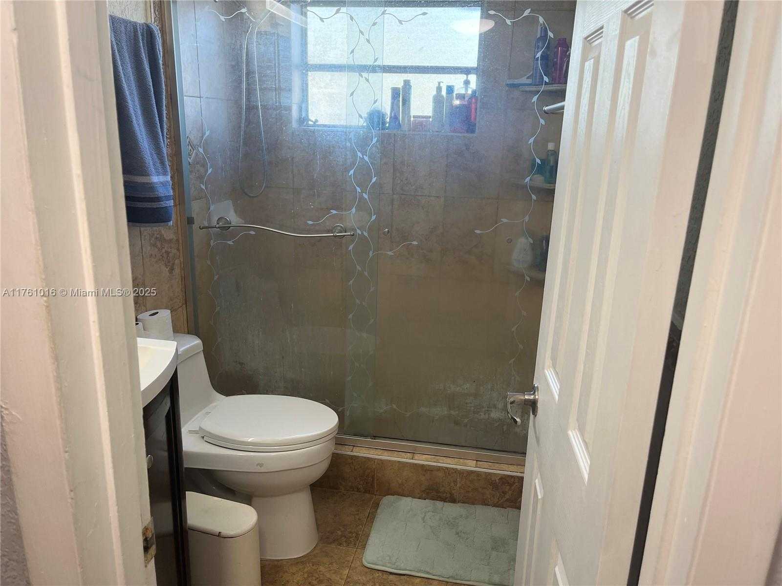 Small Image of 7215 SOUTH WEST 94TH PL #H7, Miami Number 9