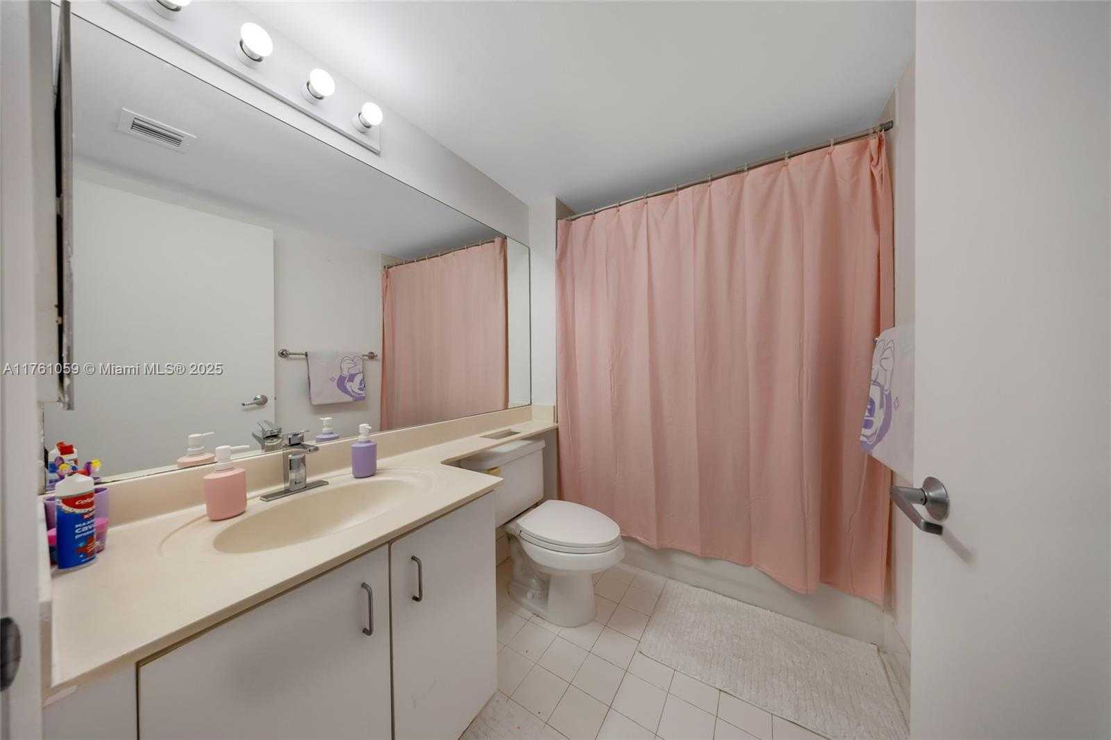 Small Image of 650 WEST AVE #704, Miami Beach Number 14