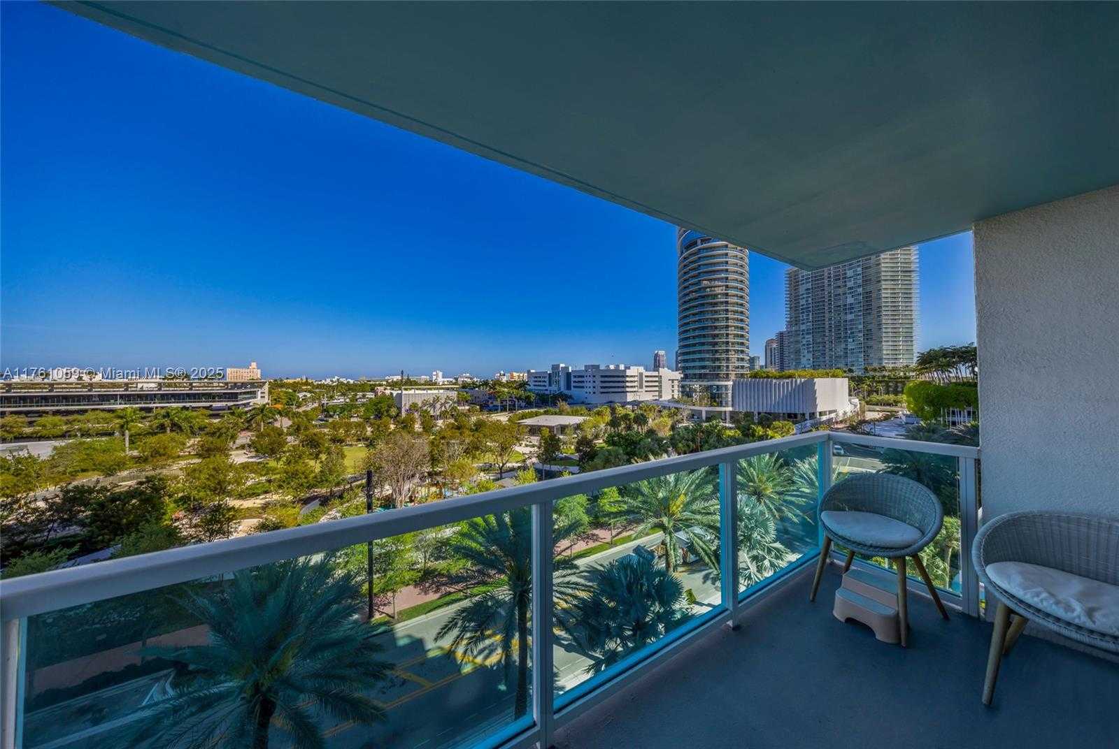 Small Image of 650 WEST AVE #704, Miami Beach Number 24