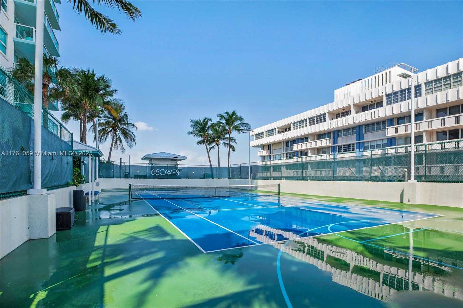 Small Image of 650 WEST AVE #704, Miami Beach Number 31