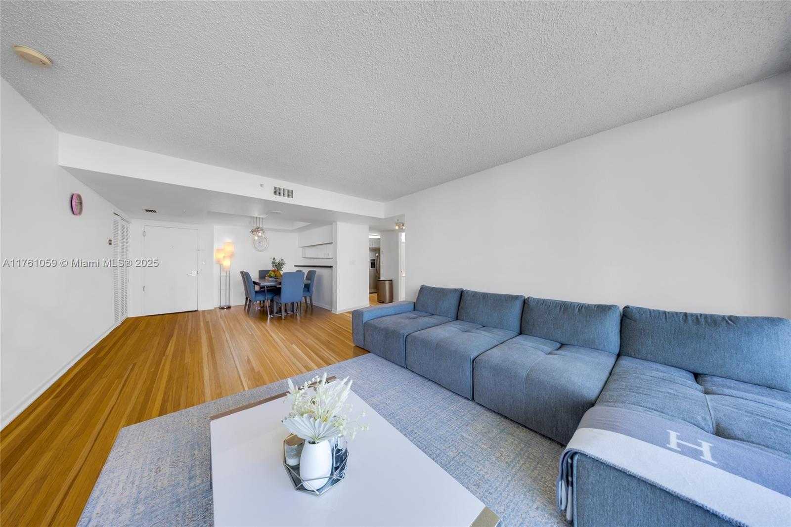 Small Image of 650 WEST AVE #704, Miami Beach Number 6