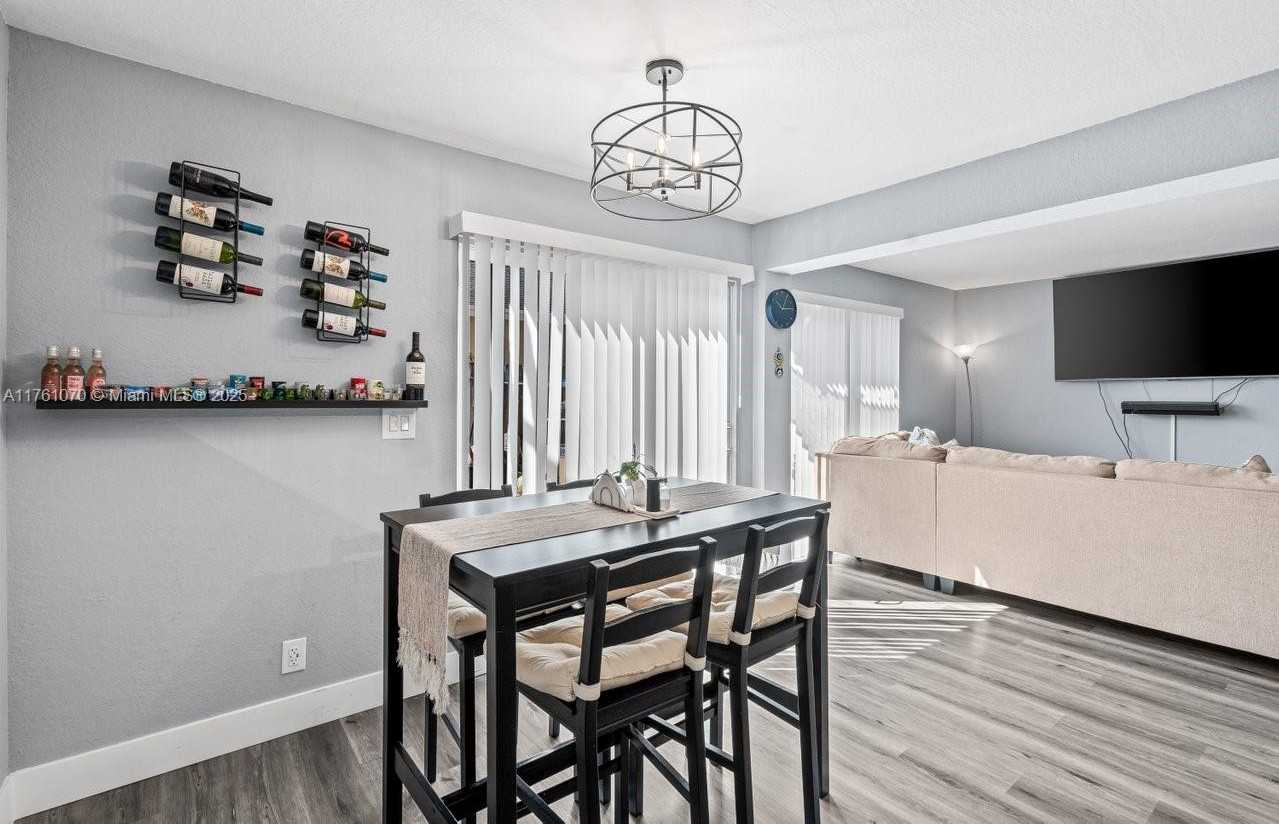 Small Image of 510 SOUTH WEST 1ST ST #510, Boynton Beach Number 12