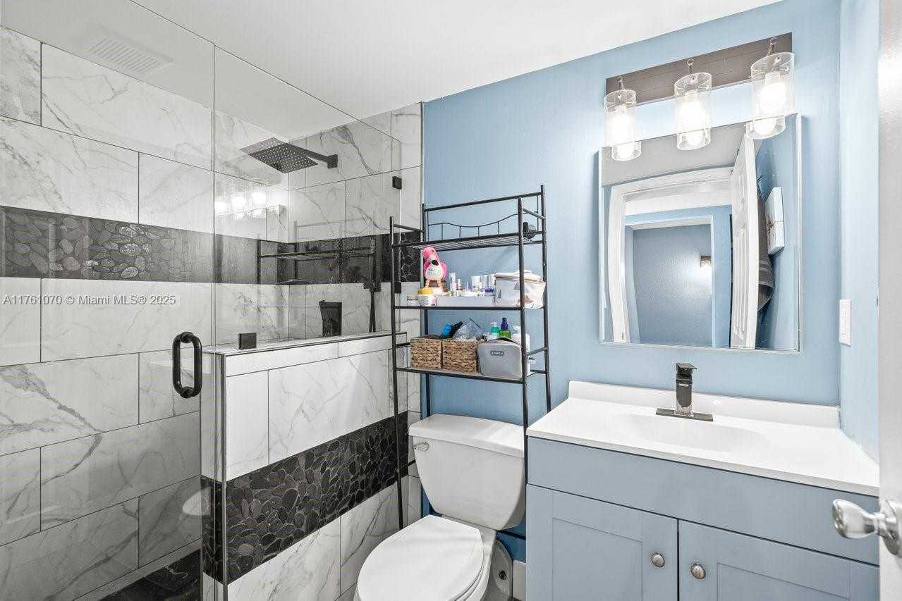 Small Image of 510 SOUTH WEST 1ST ST #510, Boynton Beach Number 17