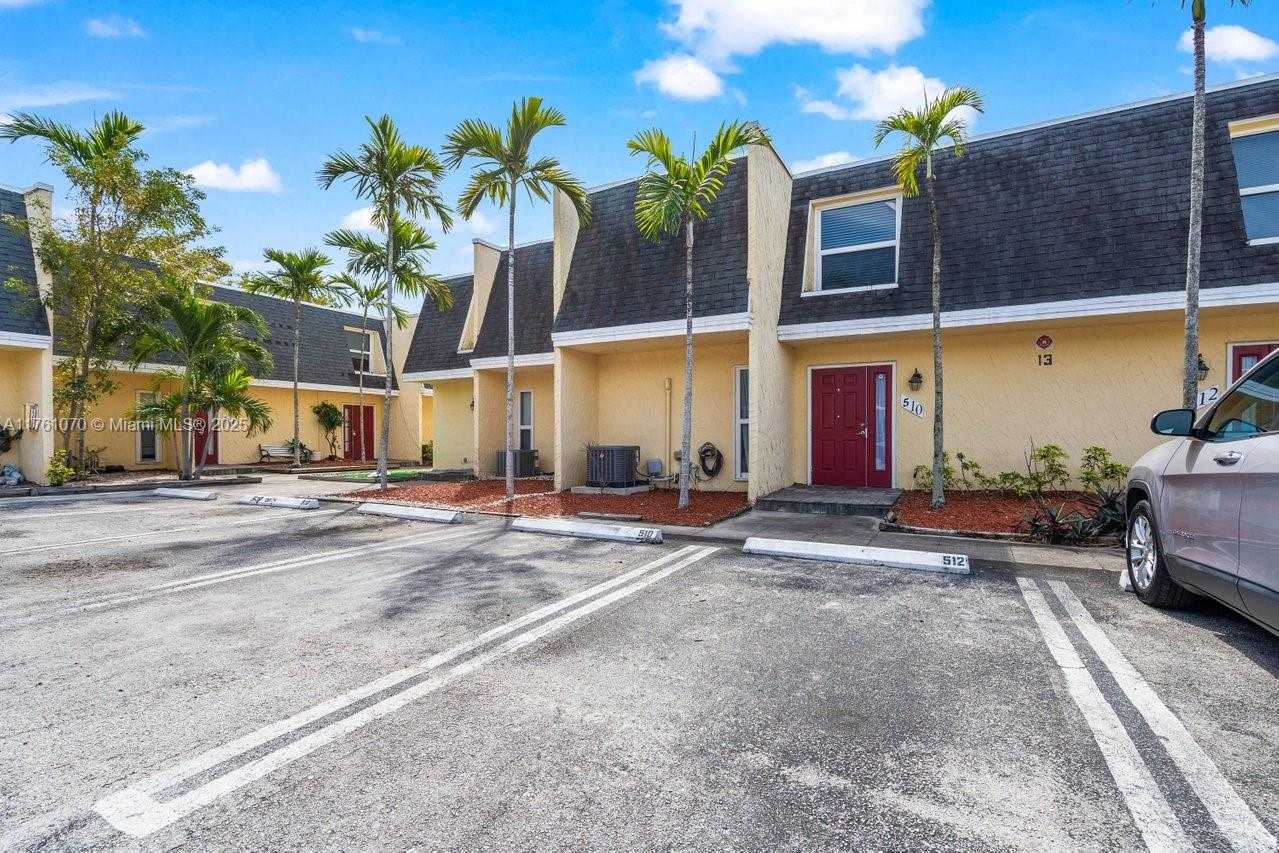 Small Image of 510 SOUTH WEST 1ST ST #510, Boynton Beach Number 24