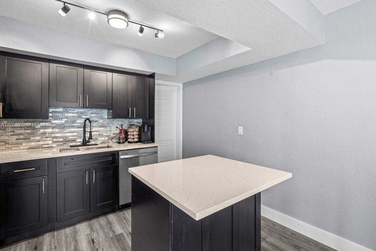 Small Image of 510 SOUTH WEST 1ST ST #510, Boynton Beach Number 5
