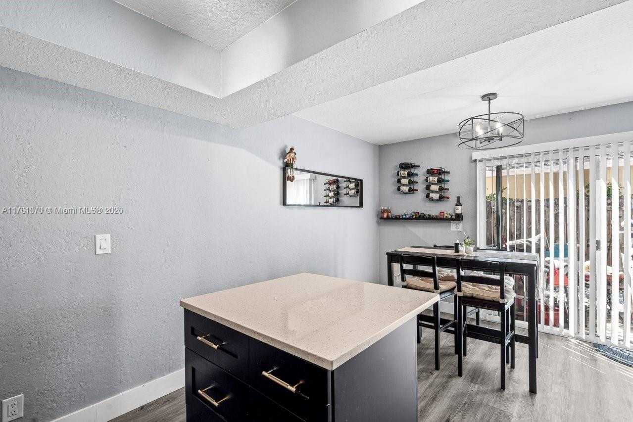 Small Image of 510 SOUTH WEST 1ST ST #510, Boynton Beach Number 6
