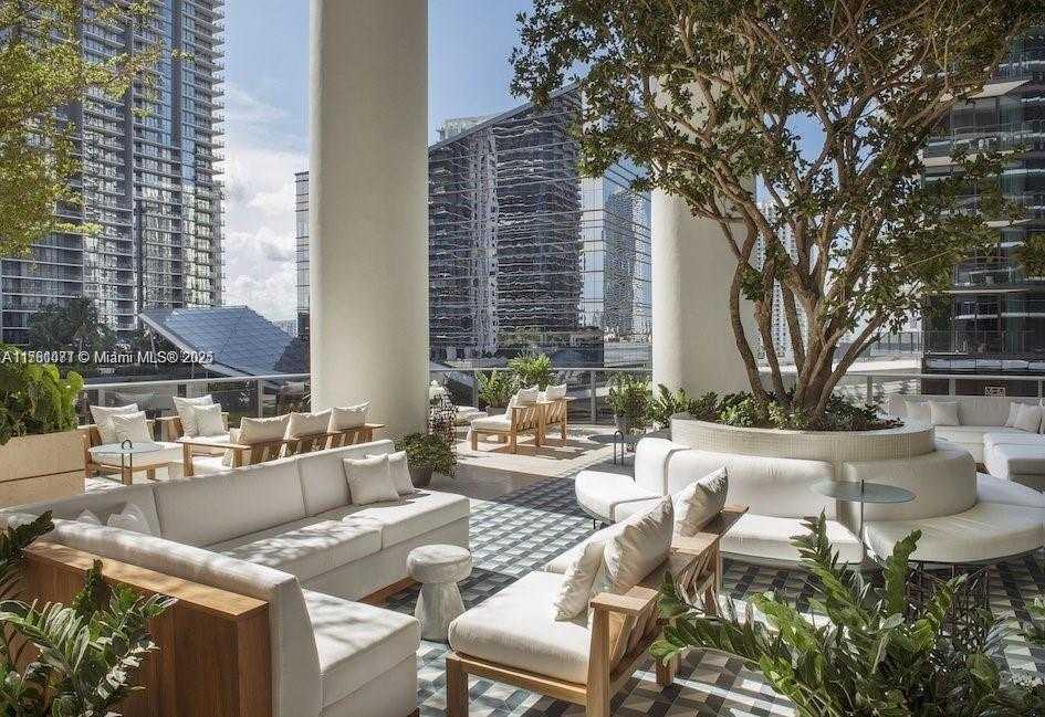 Small Image of 801 SOUTH MIAMI AVE #5509, Miami Number 13