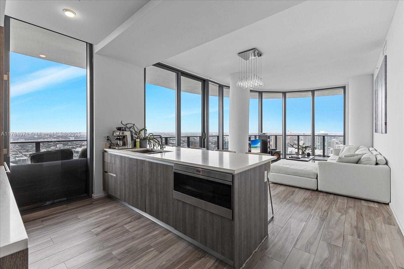 Small Image of 801 SOUTH MIAMI AVE #5509, Miami Number 18