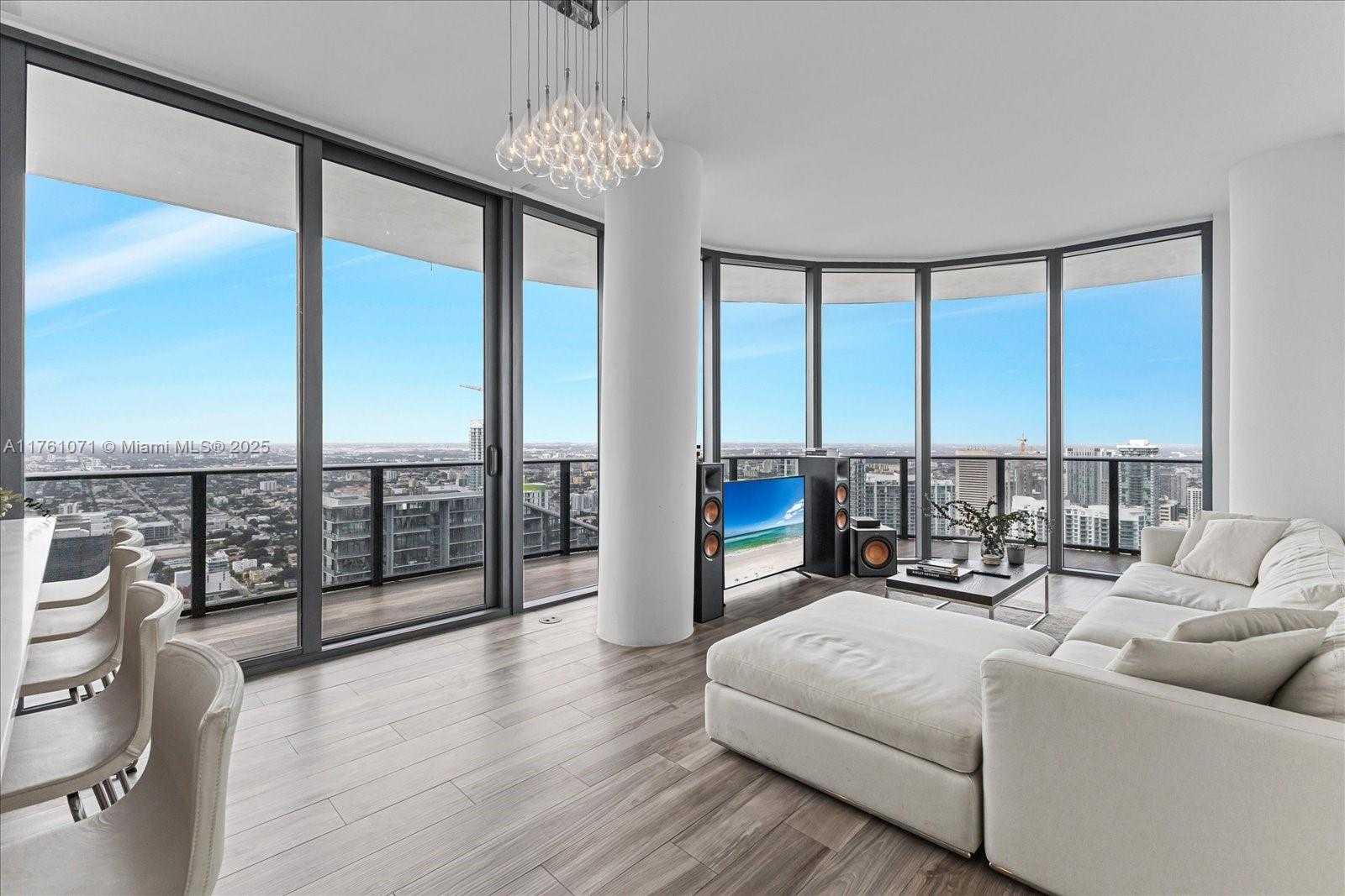 Small Image of 801 SOUTH MIAMI AVE #5509, Miami Number 22
