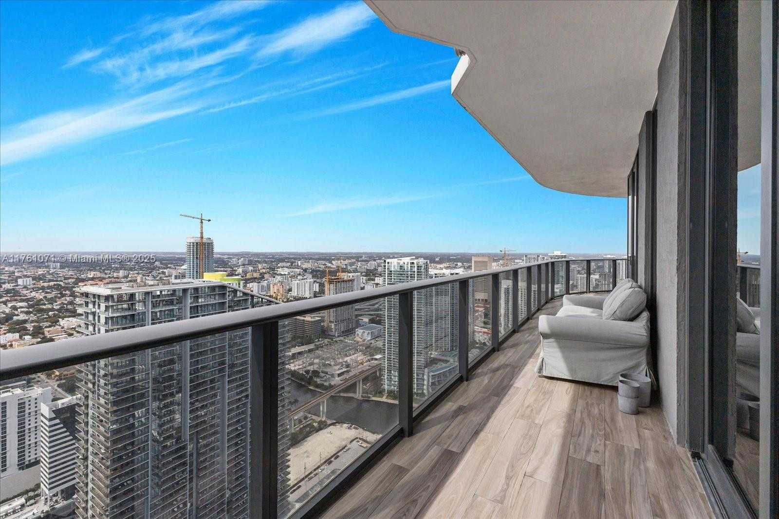 Small Image of 801 SOUTH MIAMI AVE #5509, Miami Number 25