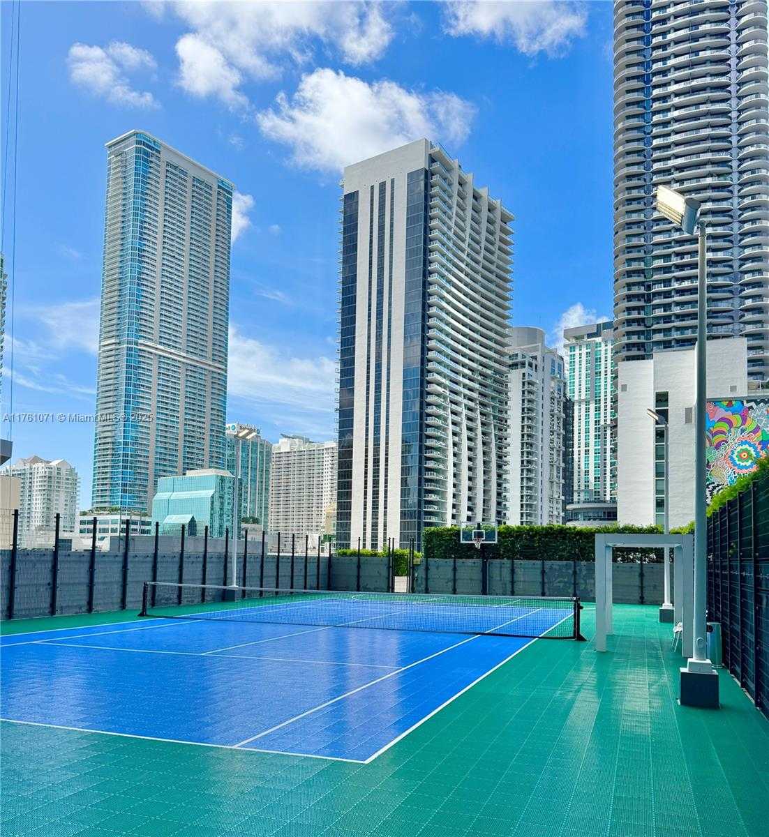 Small Image of 801 SOUTH MIAMI AVE #5509, Miami Number 29