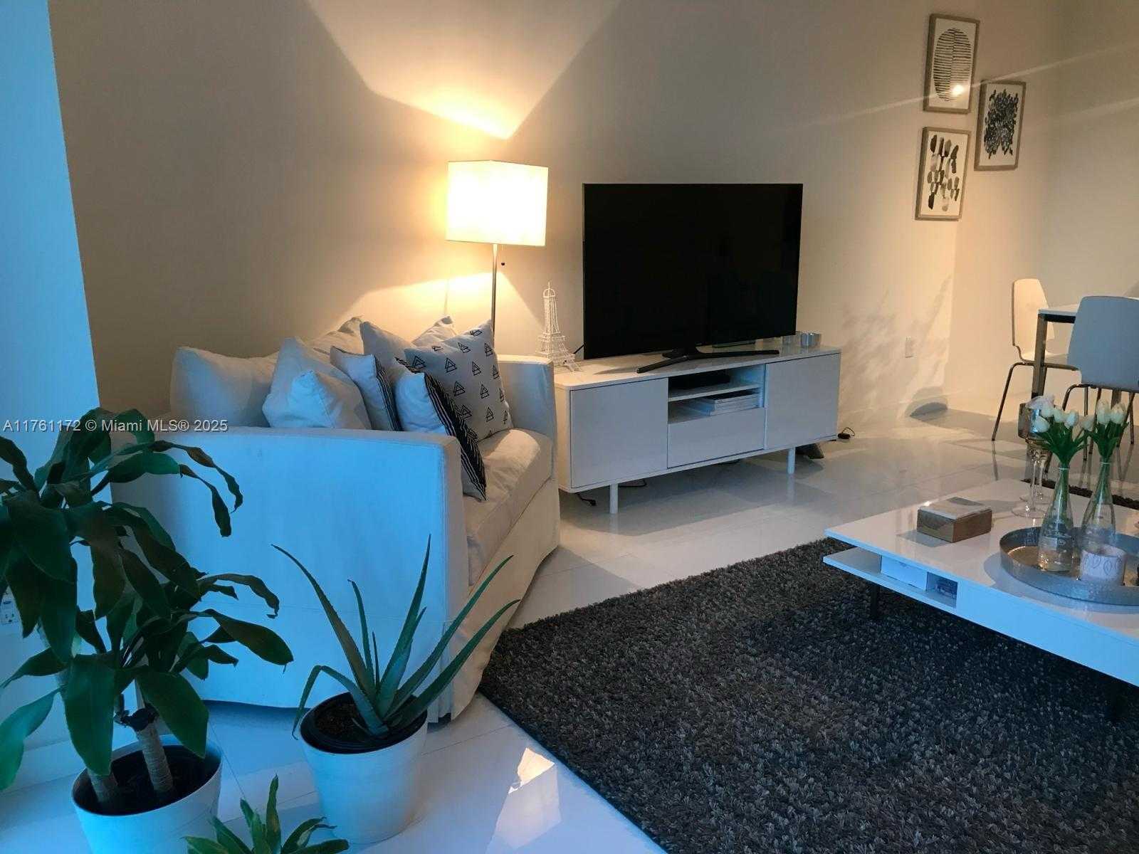 Small Image of 1100 SOUTH MIAMI AVE #1103, Miami Number 10