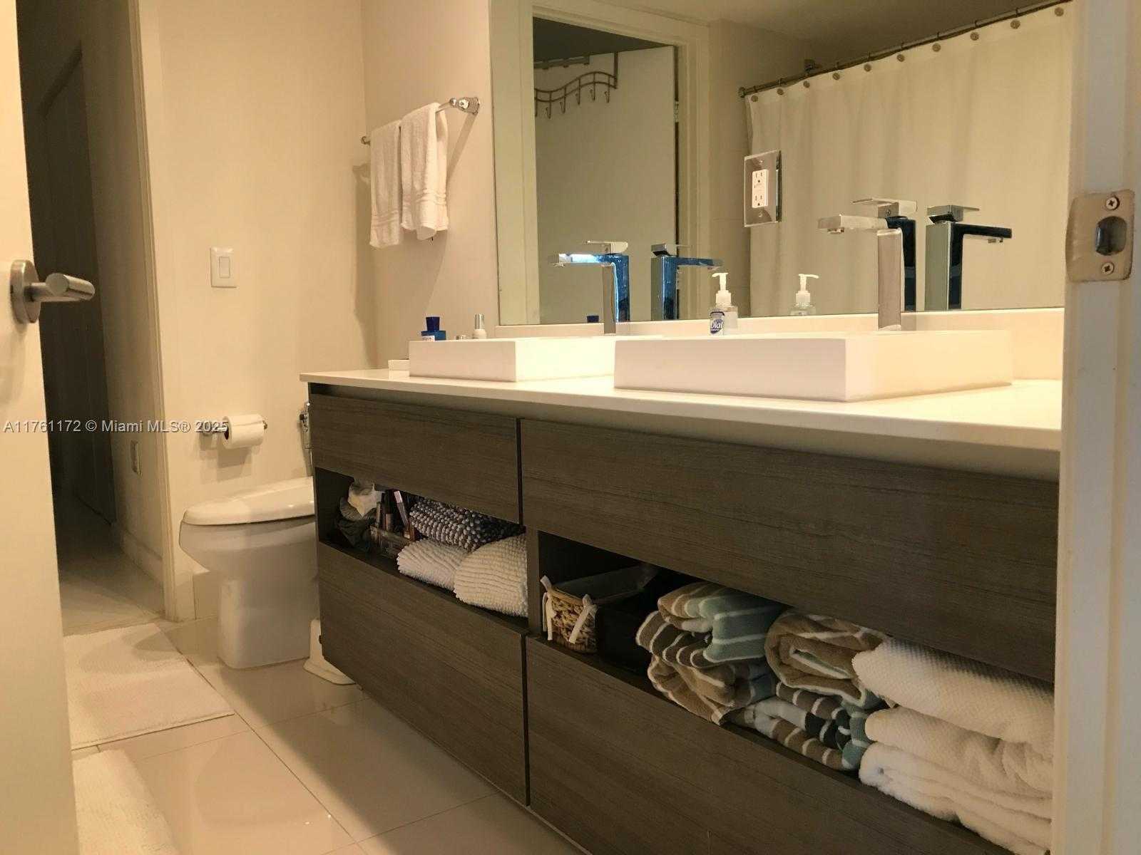 Small Image of 1100 SOUTH MIAMI AVE #1103, Miami Number 12