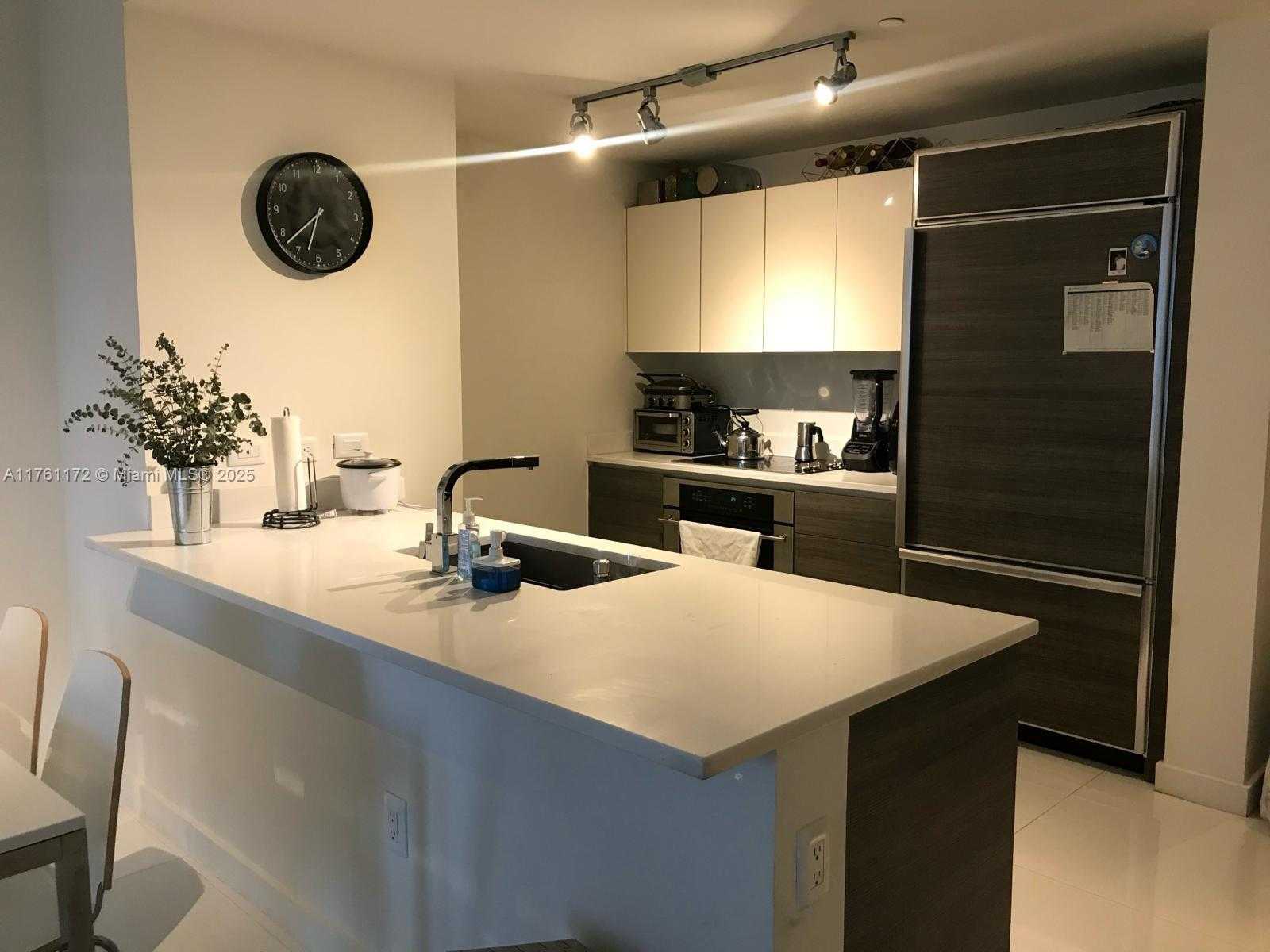 Small Image of 1100 SOUTH MIAMI AVE #1103, Miami Number 9