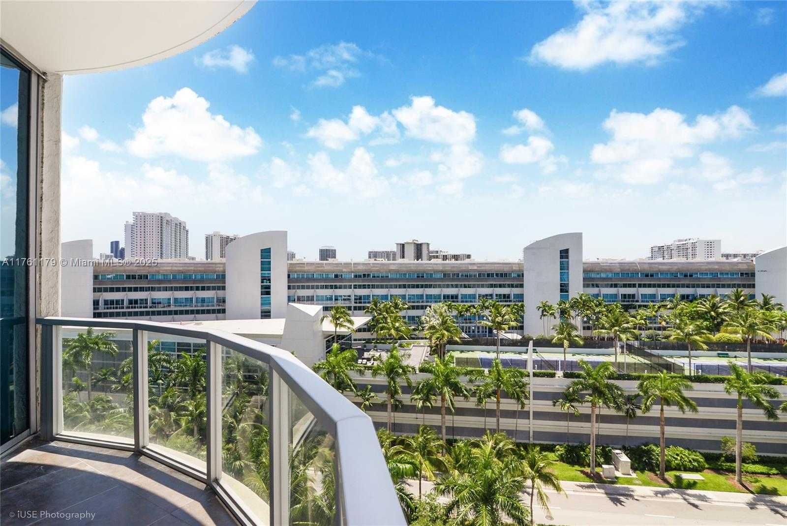 Small Image of 3029 NORTH EAST 188TH ST #818, Aventura Number 13