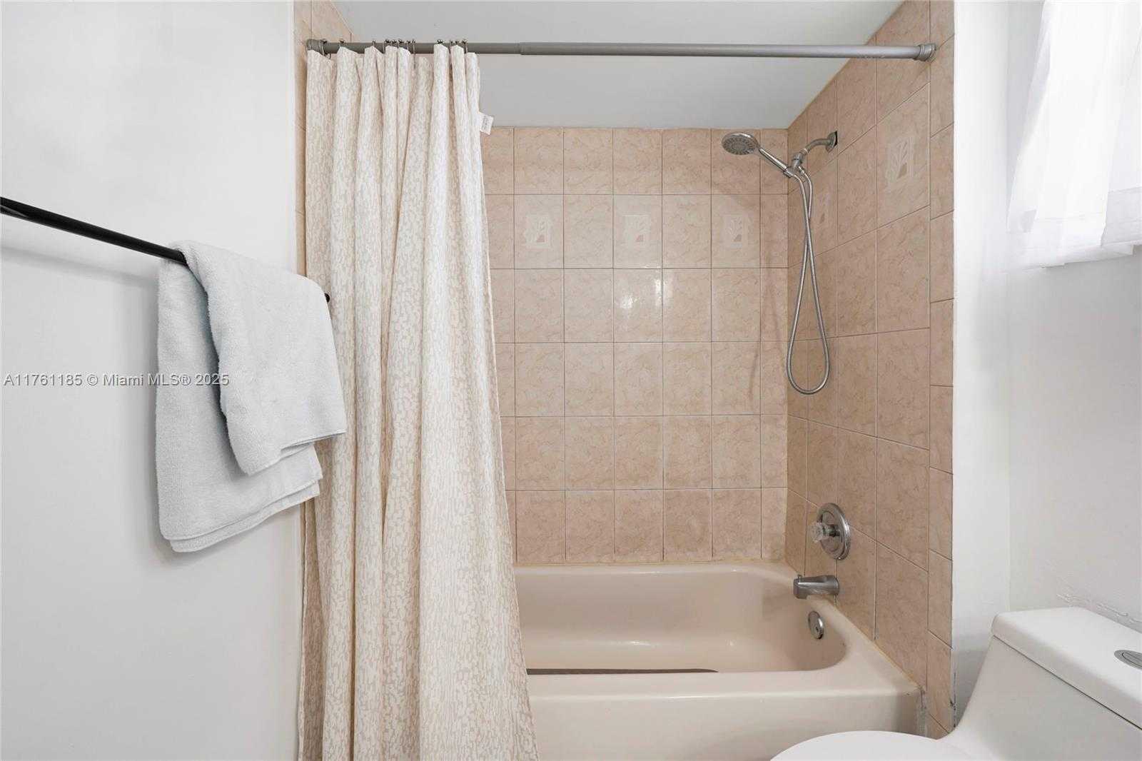 Small Image of 3500 SOUTH WEST NATURA BLVD #307, Deerfield Beach Number 19