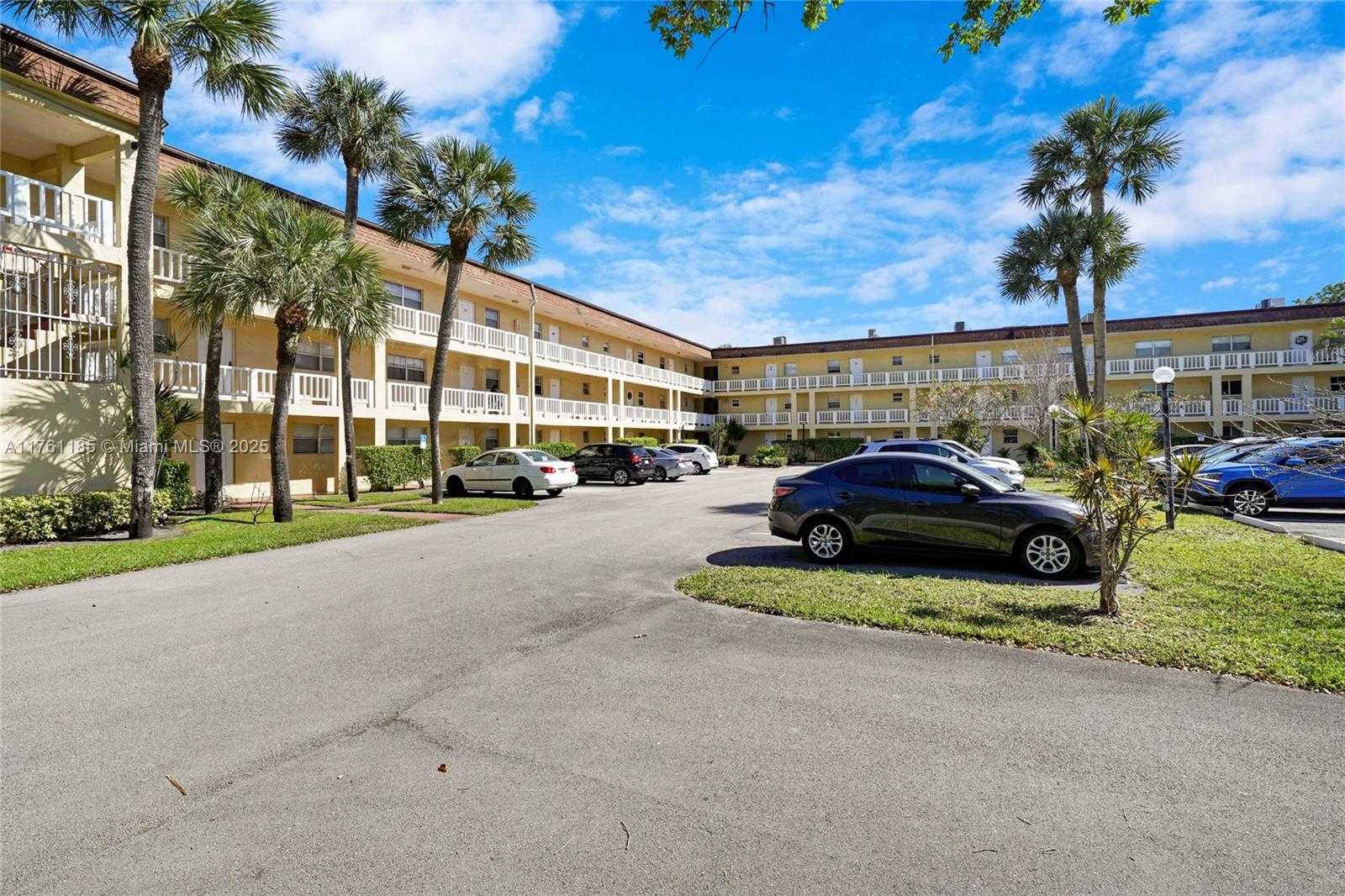 Small Image of 3500 SOUTH WEST NATURA BLVD #307, Deerfield Beach Number 34