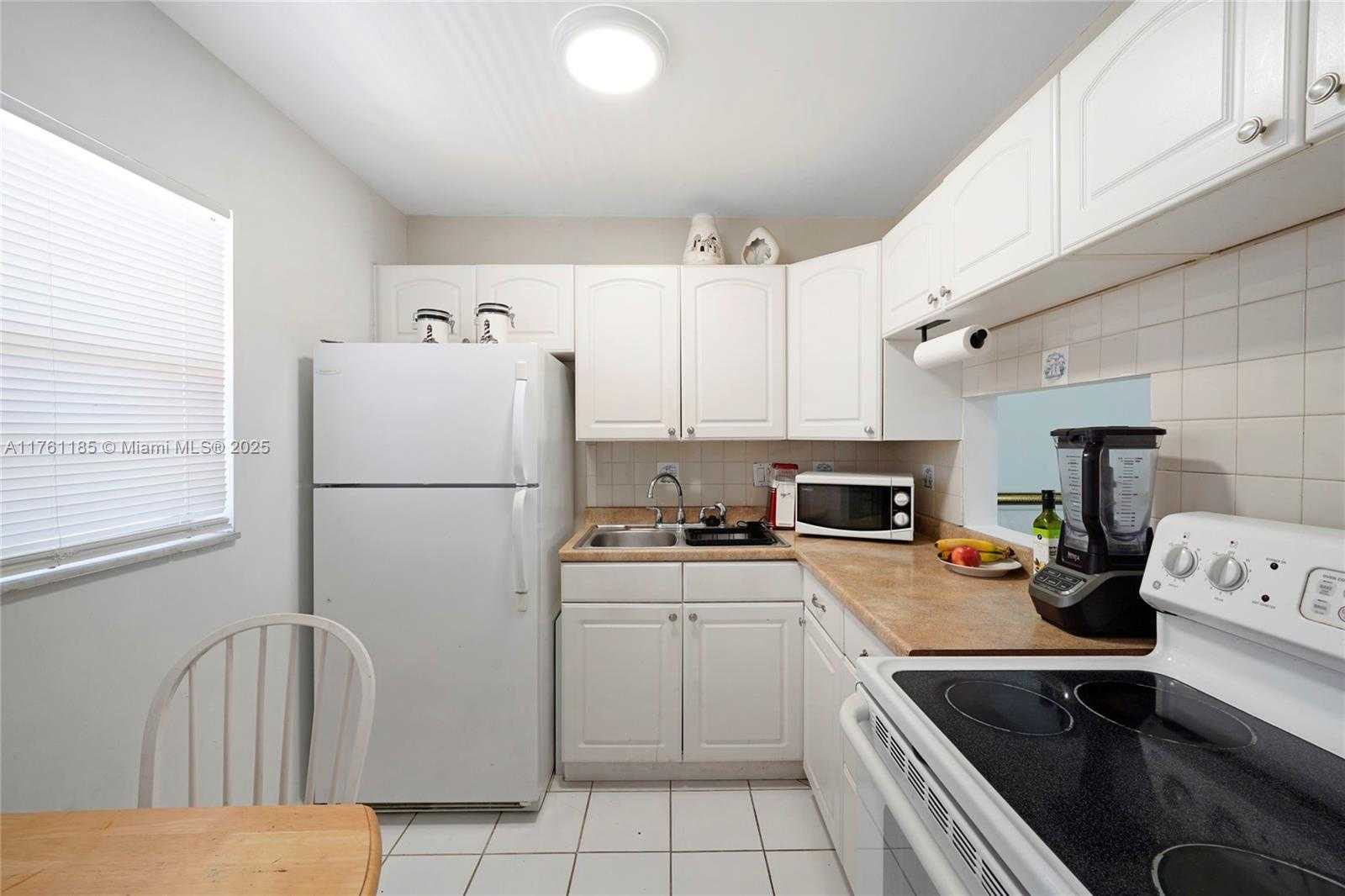 Small Image of 3500 SOUTH WEST NATURA BLVD #307, Deerfield Beach Number 6