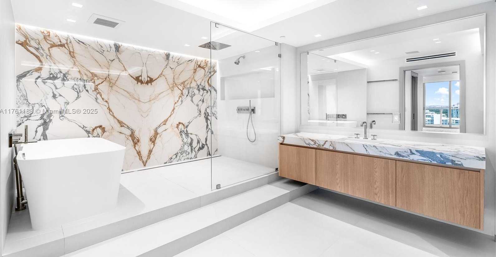 Small Image of 3301 NORTH EAST 183RD ST #PH04, Aventura Number 12