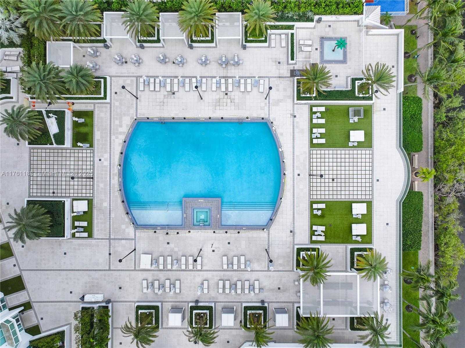 Small Image of 3301 NORTH EAST 183RD ST #PH04, Aventura Number 30