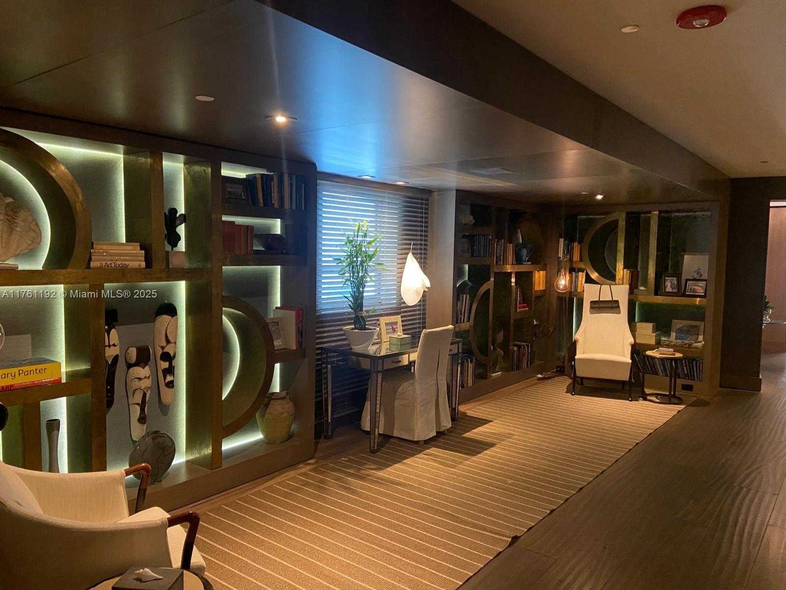 Small Image of 125 OCEAN DR #U-0303, Miami Beach Number 28