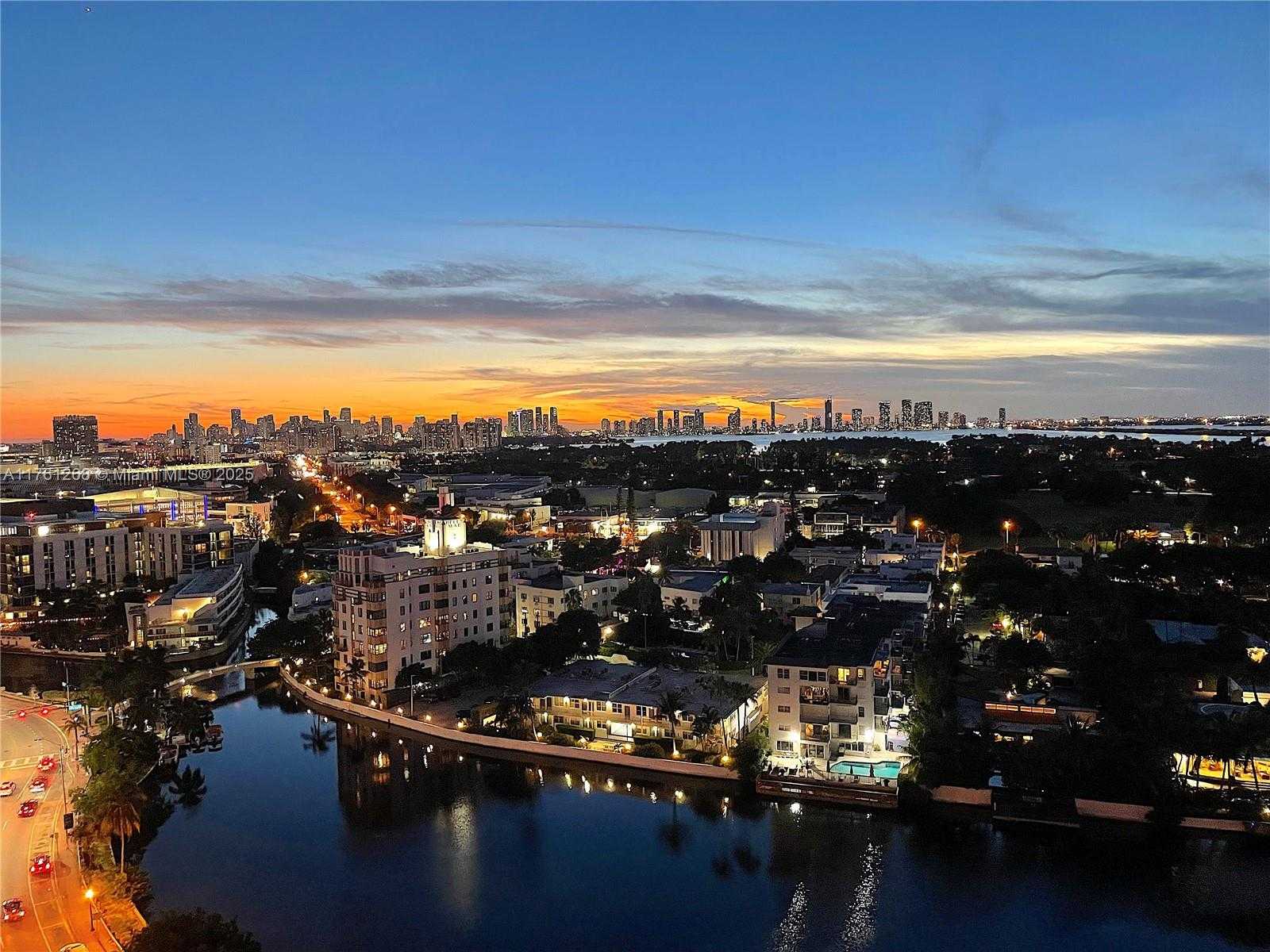 Small Image of 2555 COLLINS AVE #2104, Miami Beach Number 22