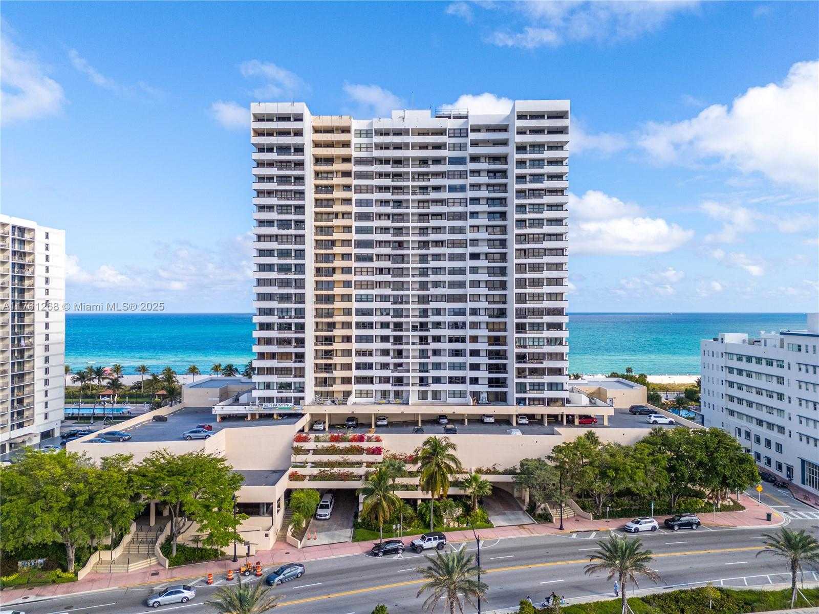 Small Image of 2555 COLLINS AVE #2104, Miami Beach Number 28