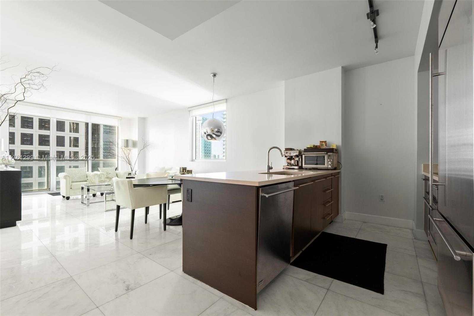 Small Image of 500 BRICKELL AVE #2510, Miami Number 10