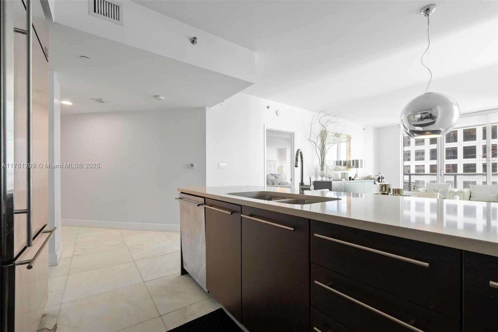 Small Image of 500 BRICKELL AVE #2510, Miami Number 13