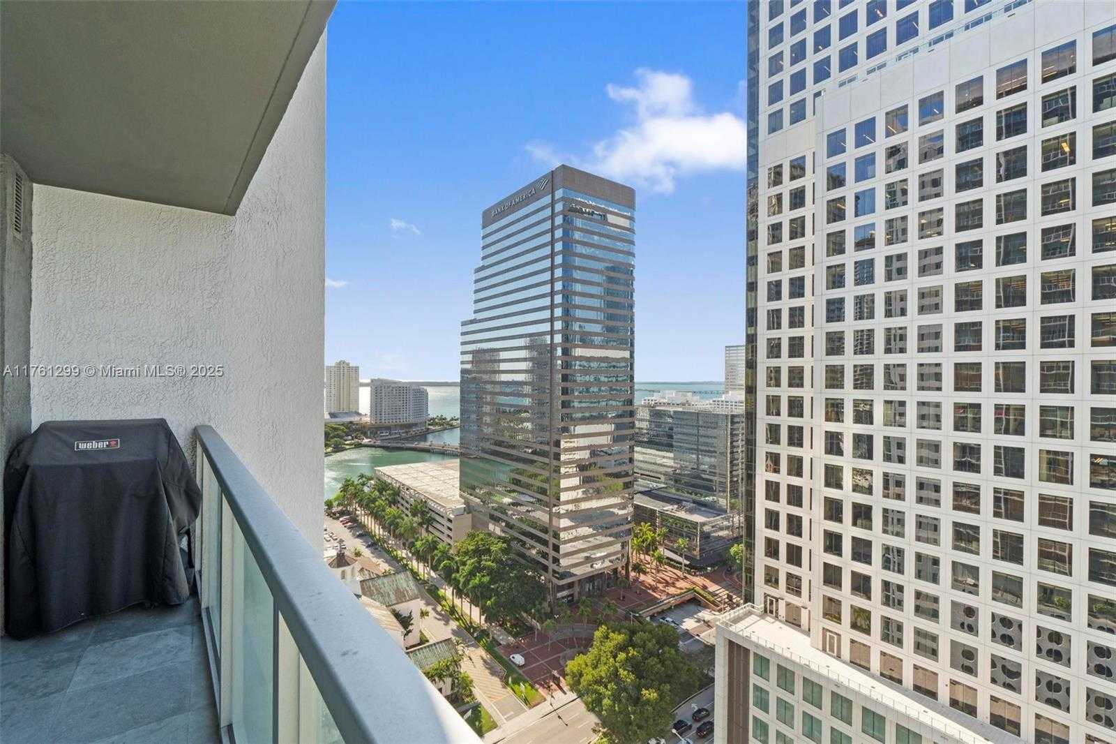 Small Image of 500 BRICKELL AVE #2510, Miami Number 20