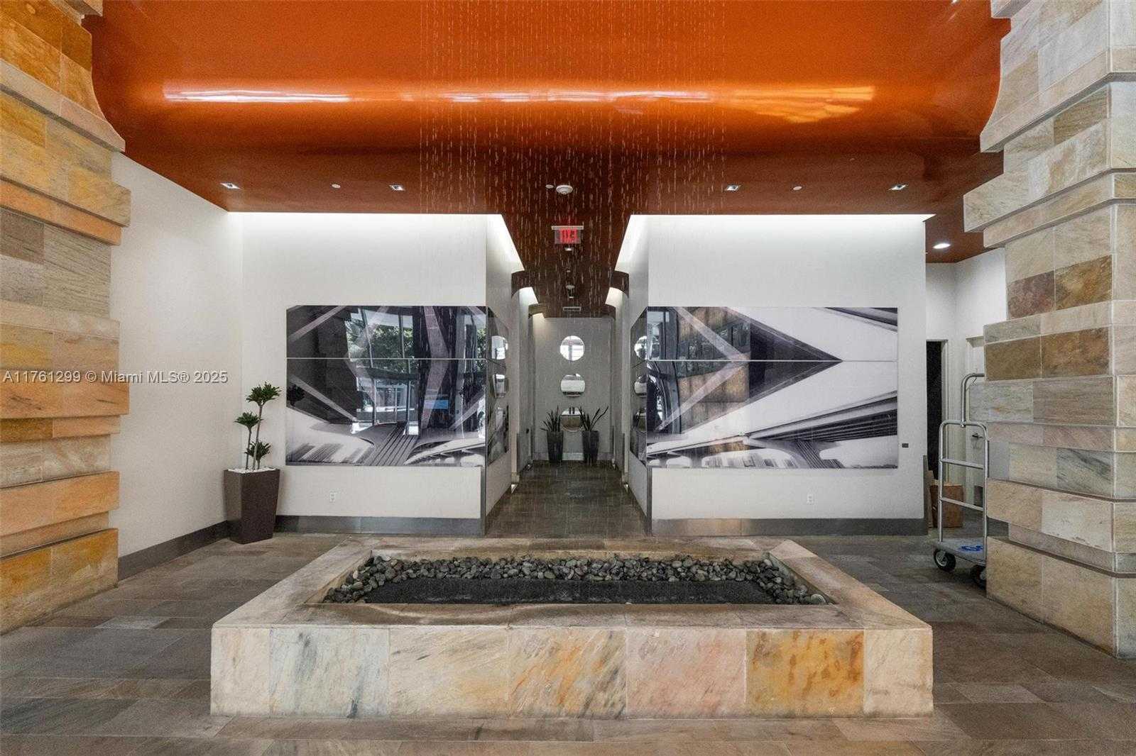 Small Image of 500 BRICKELL AVE #2510, Miami Number 4