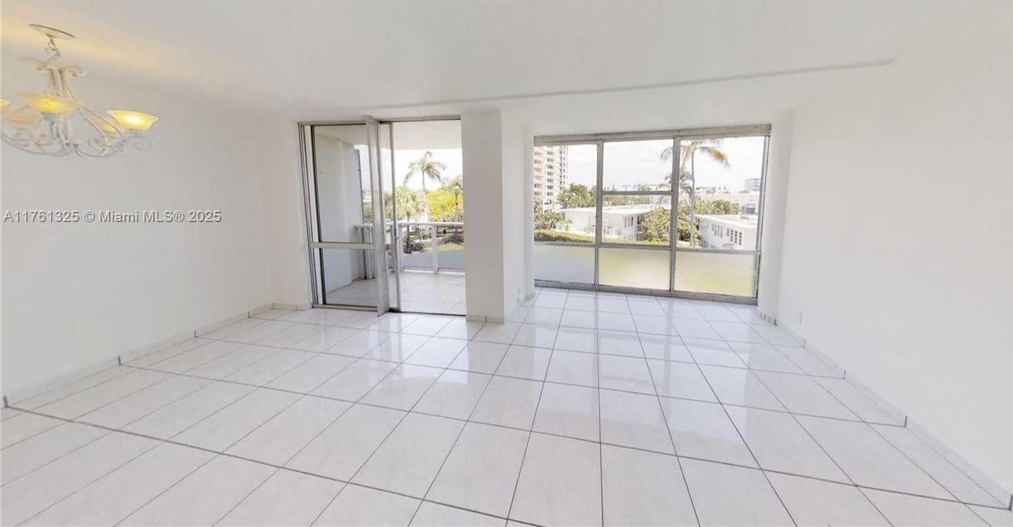 Small Image of 900 BAY DR #209, Miami Beach Number 6