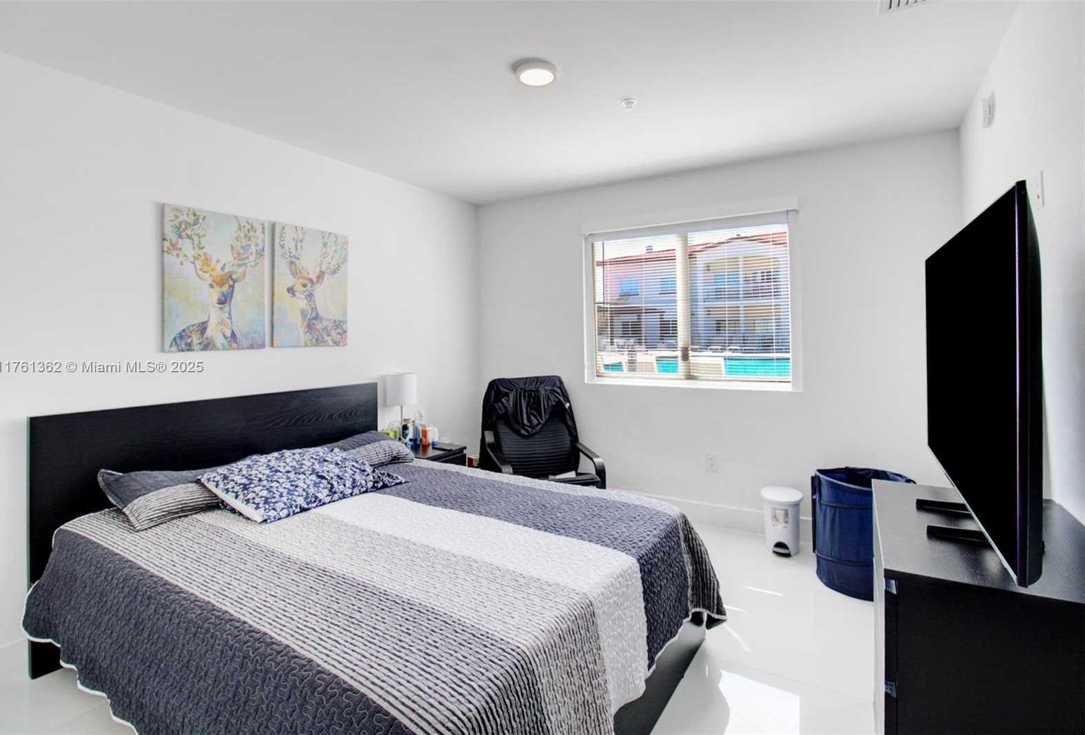 Small Image of 10950 NORTH WEST 82ND ST #319, Doral Number 6