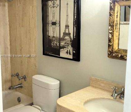 Small Image of 700 BILTMORE WAY #1005, Coral Gables Number 11