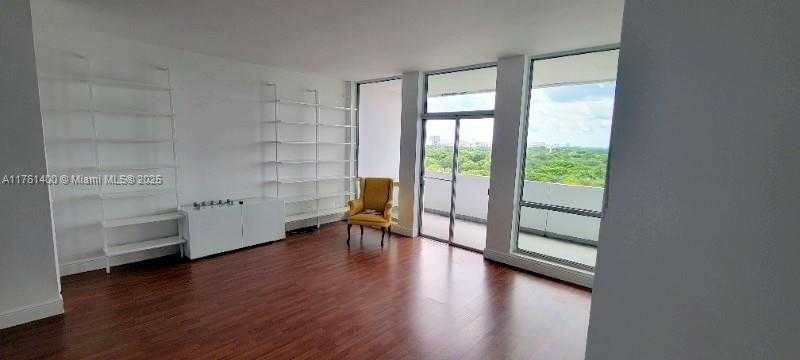 Small Image of 700 BILTMORE WAY #1005, Coral Gables Number 5