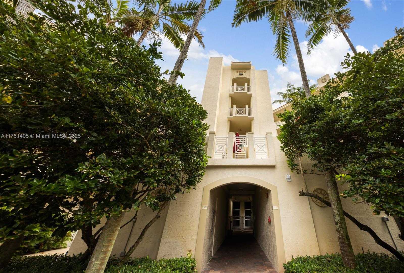 Small Image of 3600 OAKS CLUBHOUSE DR #501, Pompano Beach Number 46