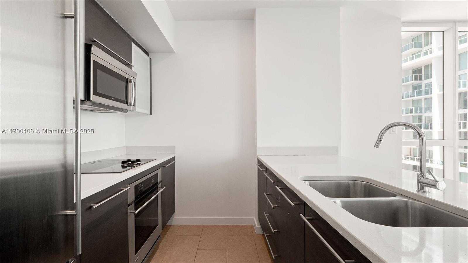 Small Image of 55 SOUTH EAST 6TH ST #3701, Miami Number 3