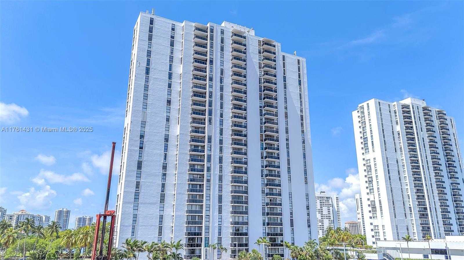 Small Image of 3675 NORTH COUNTRY CLUB DR #603, Aventura Number 28
