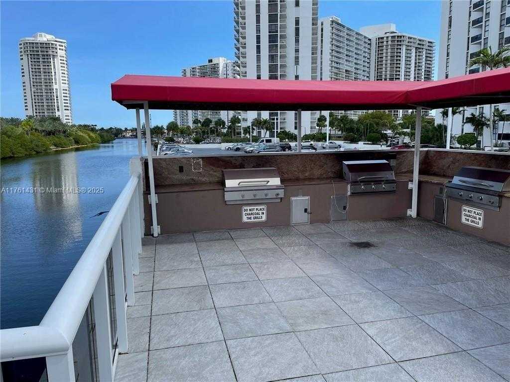 Small Image of 3675 NORTH COUNTRY CLUB DR #603, Aventura Number 30