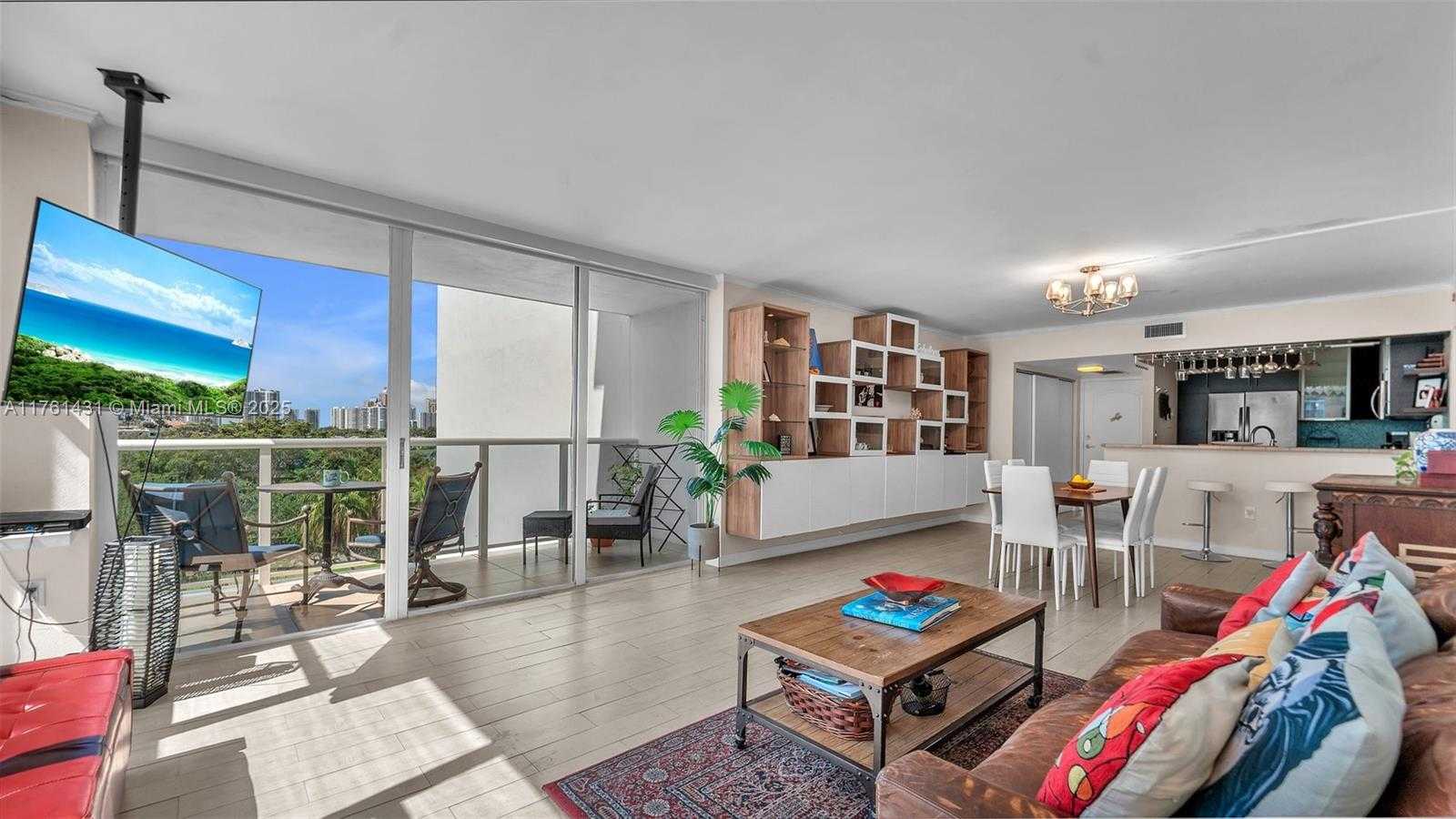 Small Image of 3675 NORTH COUNTRY CLUB DR #603, Aventura Number 5